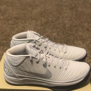 New Men’s Kobe AD